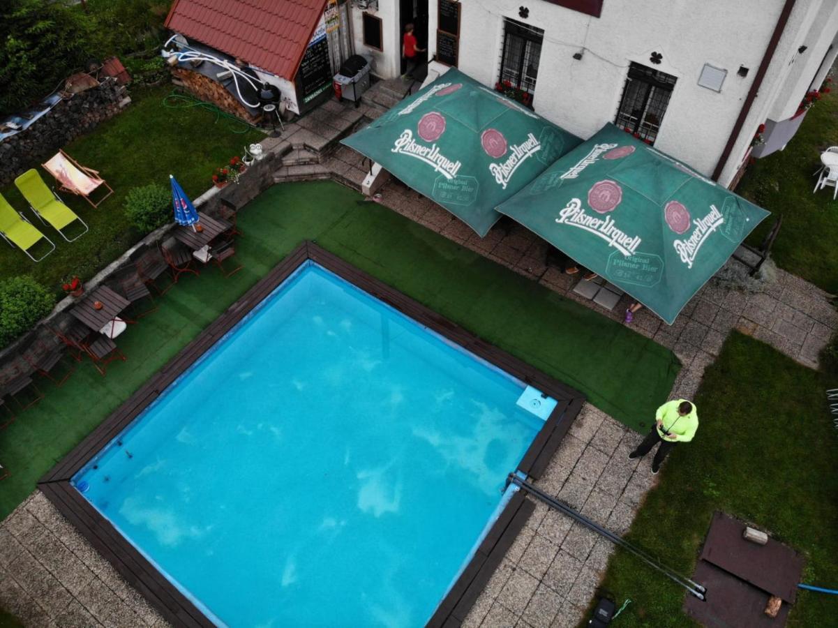 Penzion Paseky U Zapadlych Vlastencu エクステリア 写真